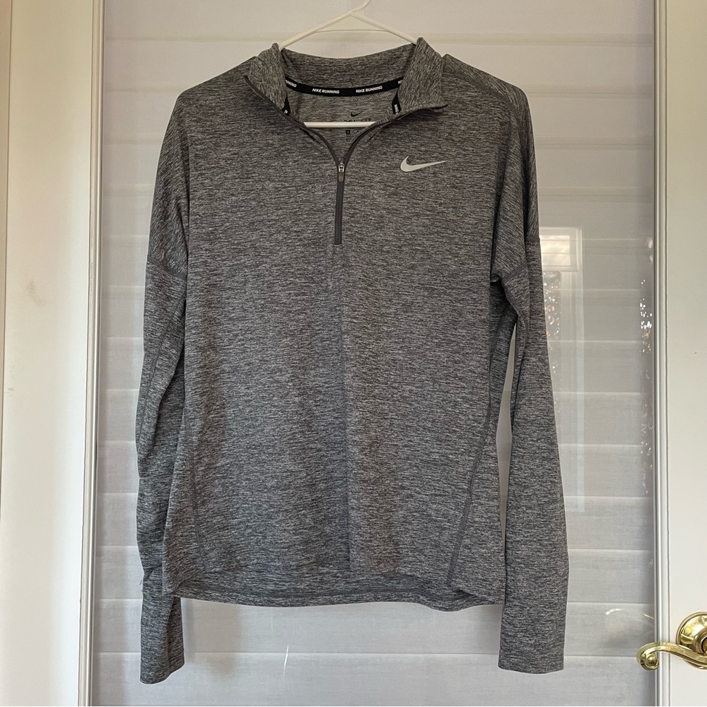 Nike Dri-FIT 1/2-Zip Long Sleeve Running Top in Small
